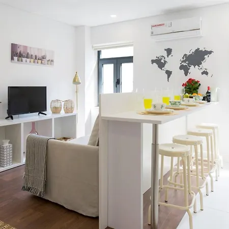 Apartment Aposentus - Your At Pinheiro's
