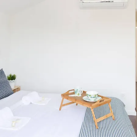 Aposentus - Your At Pinheiro's * ポルト